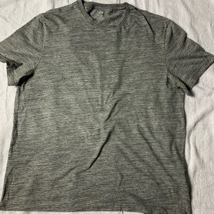 H&M Regular Fit Coupe Standard Tee